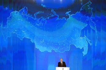 Putin spaventa il mondo Putin spaventa il mondo