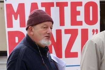 Renzi al telefono col padre: Non ti credo, devi dire tutta la verità Renzi al telefono col padre: Non ti credo, devi dire tutta la verità