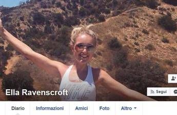 Non usate i lettini solari, l'appello della modella su Fb Non usate i lettini solari, l'appello della modella su Fb
