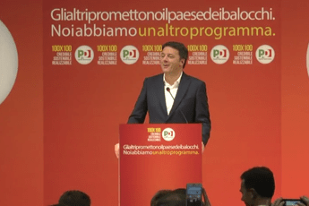 Renzi lancia il programma Pd /Live Renzi lancia il programma Pd /Live