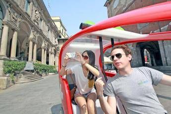 Stop a risciò e macchine elettriche nelle città d'arte, arriva il via libera Stop a risciò e macchine elettriche nelle città d'arte, arriva il via libera