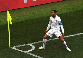 Ronaldo porta in vetta il Portogallo Ronaldo porta in vetta il Portogallo