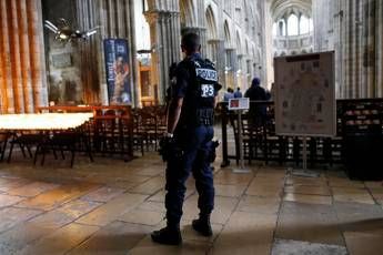 Attacco Rouen, audio choc: Vai in chiesa e taglia le teste Attacco Rouen, audio choc: Vai in chiesa e taglia le teste