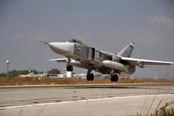 Putin e la guerra all'Is: Spero non siano necessarie armi nucleari Putin e la guerra all'Is: Spero non siano necessarie armi nucleari
