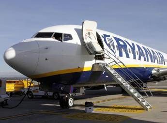 Ryanair, da domani selezioni in Italia per assistenti di volo Ryanair, da domani selezioni in Italia per assistenti di volo