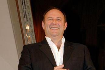 Gerry Scotti torna a condurre 'Striscia la notizia' Gerry Scotti torna a condurre 'Striscia la notizia'
