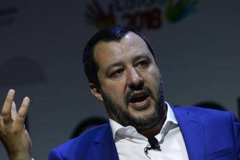 Decreto dignità, Salvini apre a modifiche. I paletti di Di Maio Decreto dignità, Salvini apre a modifiche. I paletti di Di Maio