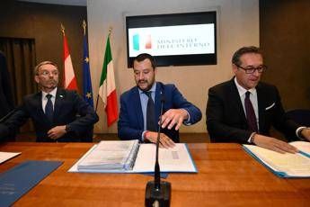 Salvini: 800 morti su coscienza scafisti e buonisti Salvini: 800 morti su coscienza scafisti e buonisti