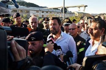 Genova, Salvini: Molto alta probabilità di altre vittime Genova, Salvini: Molto alta probabilità di altre vittime