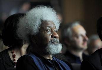 Premio Nobel Soyinka: Con Trump alla Casa Bianca lascio gli Usa Premio Nobel Soyinka: Con Trump alla Casa Bianca lascio gli Usa