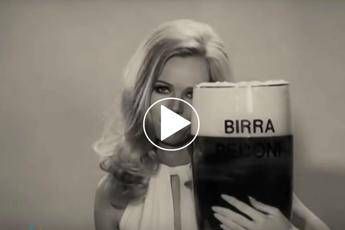 'Chiamami Peroni sarò la tua birra', addio a Solvi Stubing 'Chiamami Peroni sarò la tua birra', addio a Solvi Stubing