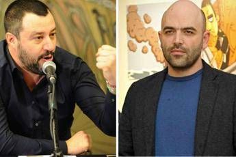 Nuovo scontro tra Salvini e Saviano Nuovo scontro tra Salvini e Saviano