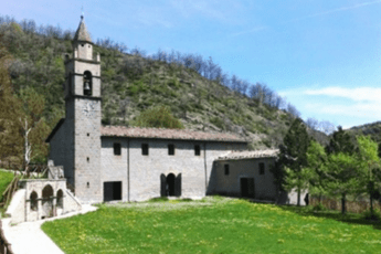 Crollo tetto santuario Madonna della Laga, affreschi a rischio Crollo tetto santuario Madonna della Laga, affreschi a rischio