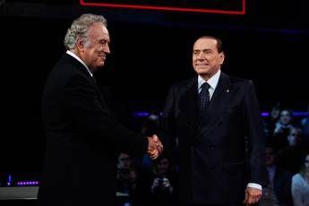 Santoro: Berlusconi è come me Santoro: Berlusconi è come me