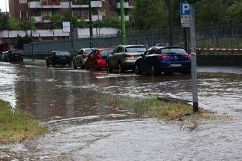 Maltempo, esonda il Seveso a Milano Maltempo, esonda il Seveso a Milano