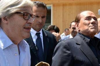 Sgarbi: Silvio non mollare, se cedi ti arrestano Sgarbi: Silvio non mollare, se cedi ti arrestano