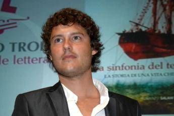 'Voleva sesso per la recensione', la denuncia choc dello scrittore 'Voleva sesso per la recensione', la denuncia choc dello scrittore