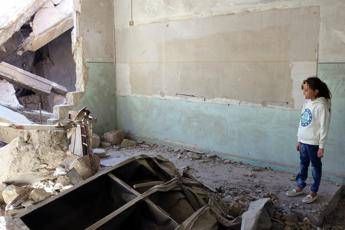 Bambini intrappolati a Douma Bambini intrappolati a Douma