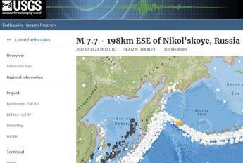 Fortissimo terremoto al largo della Russia: allarme tsunami Fortissimo terremoto al largo della Russia: allarme tsunami