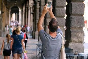 Selfie killer, nel mondo 259 morti Selfie killer, nel mondo 259 morti