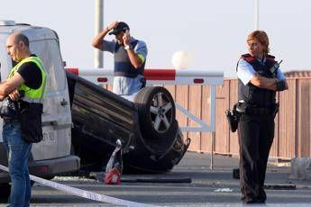 Auto e tir come armi, una lunga striscia di sangue Auto e tir come armi, una lunga striscia di sangue