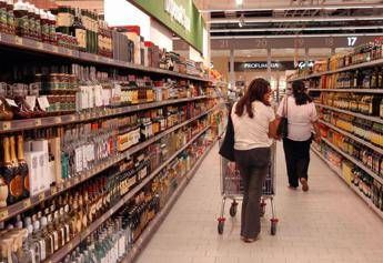 Il clima è una priorità, italiani disposti a spendere di più per prodotti green Il clima è una priorità, italiani disposti a spendere di più per prodotti green