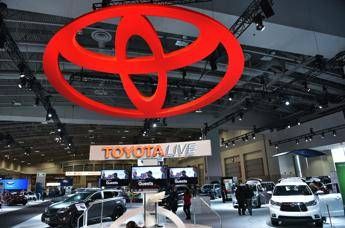 Toyota richiama negli Usa 320mila veicoli per difetto airbag Toyota richiama negli Usa 320mila veicoli per difetto airbag