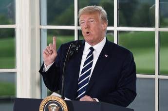 Impediremo a Trump di diventare presidente, licenziato agente Fbi Impediremo a Trump di diventare presidente, licenziato agente Fbi