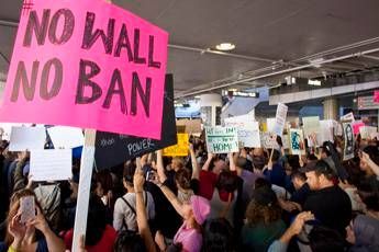 Usa, da Google a Microsoft: 97 aziende hi-tech contro bando migranti Usa, da Google a Microsoft: 97 aziende hi-tech contro bando migranti