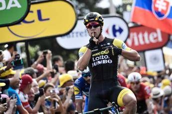 Tour de France, Groenewegen vince settima tappa Tour de France, Groenewegen vince settima tappa