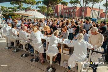 Medici e ministro Lorenzin a 'Tennis & Friends': Prevenzione fondamentale Medici e ministro Lorenzin a 'Tennis & Friends': Prevenzione fondamentale