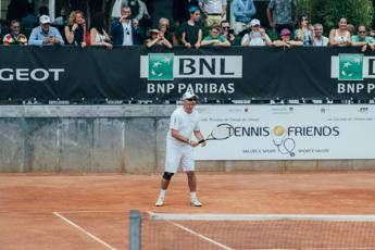 Bonolis: Tennis&Friends occasione per divertirsi e fare controlli Bonolis: Tennis&Friends occasione per divertirsi e fare controlli