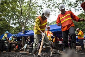 Incubo monsoni, corsa contro il tempo in Thailandia Incubo monsoni, corsa contro il tempo in Thailandia