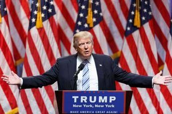 Squadra di paperoni per Trump, la più ricca della storia americana Squadra di paperoni per Trump, la più ricca della storia americana