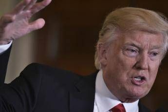 Trump choc: Migranti senza documenti sono animali Trump choc: Migranti senza documenti sono animali