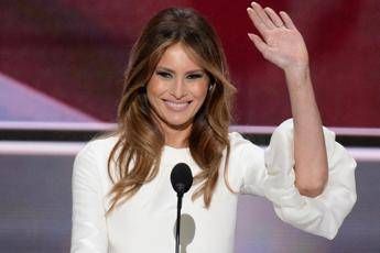 Melania Trump 'copia' Michelle Obama, Trump s'infuria con lo staff per la gaffe /Video Melania Trump 'copia' Michelle Obama, Trump s'infuria con lo staff per la gaffe /Video
