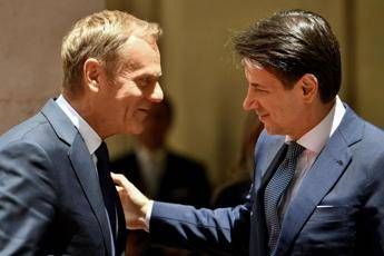 Conte: Impensabile farsi carico di tutti i migranti Conte: Impensabile farsi carico di tutti i migranti