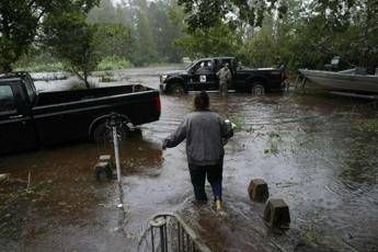 Florence non dà tregua, 13 morti Florence non dà tregua, 13 morti
