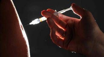 Via libera dell'Europa al primo vaccino anti-malaria