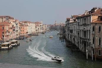 Nuova linea collega Venezia e il Pireo Nuova linea collega Venezia e il Pireo