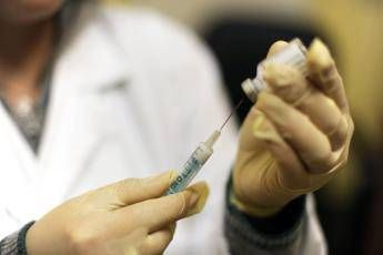 Oms: 19 milioni di bimbi senza vaccini Oms: 19 milioni di bimbi senza vaccini