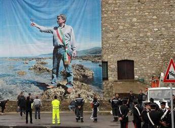 Omicidio Vassallo, indagato un carabiniere Omicidio Vassallo, indagato un carabiniere