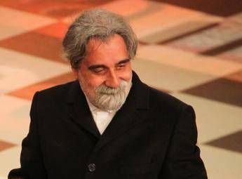 Sanremo, il maestro Vessicchio ci sarà: Venerdì 10 sul palco del Festival Sanremo, il maestro Vessicchio ci sarà: Venerdì 10 sul palco del Festival