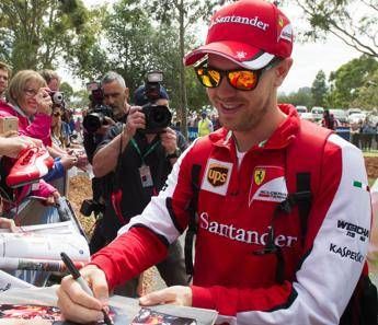 Primo sorriso italiano per Vettel: La Ferrari è una grande macchina Primo sorriso italiano per Vettel: La Ferrari è una grande macchina