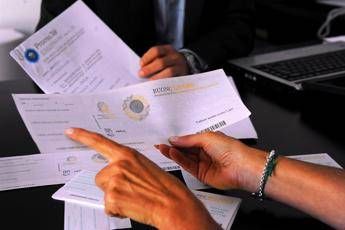 Fi dà battaglia sui voucher, pronta offensiva web Fi dà battaglia sui voucher, pronta offensiva web