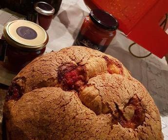 Arriva Paned’oro, panettone al Pomodoro San Marzano Dop Arriva Paned’oro, panettone al Pomodoro San Marzano Dop