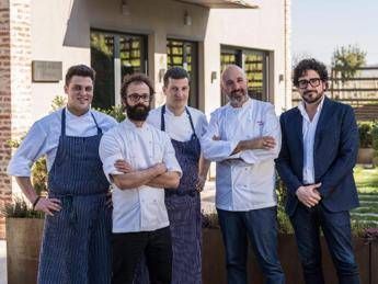 Guida L’Espresso ristoranti 2018, doppio riconoscimento a chef Ribaldone Guida L’Espresso ristoranti 2018, doppio riconoscimento a chef Ribaldone
