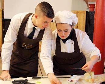 Giulia Mairo e Alessandro Scarsi sono i 'Talenti del taleggio' 2018 Giulia Mairo e Alessandro Scarsi sono i 'Talenti del taleggio' 2018