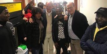Con 'Terra munda' 20 migranti in aziende tabacchicole campane Con 'Terra munda' 20 migranti in aziende tabacchicole campane