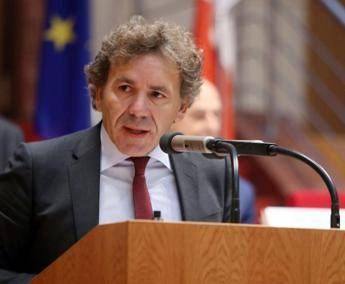 Biancofiore (Ance): E' l'ora del rilancio della Puglia con investimenti e sburocratizzazione Biancofiore (Ance): E' l'ora del rilancio della Puglia con investimenti e sburocratizzazione